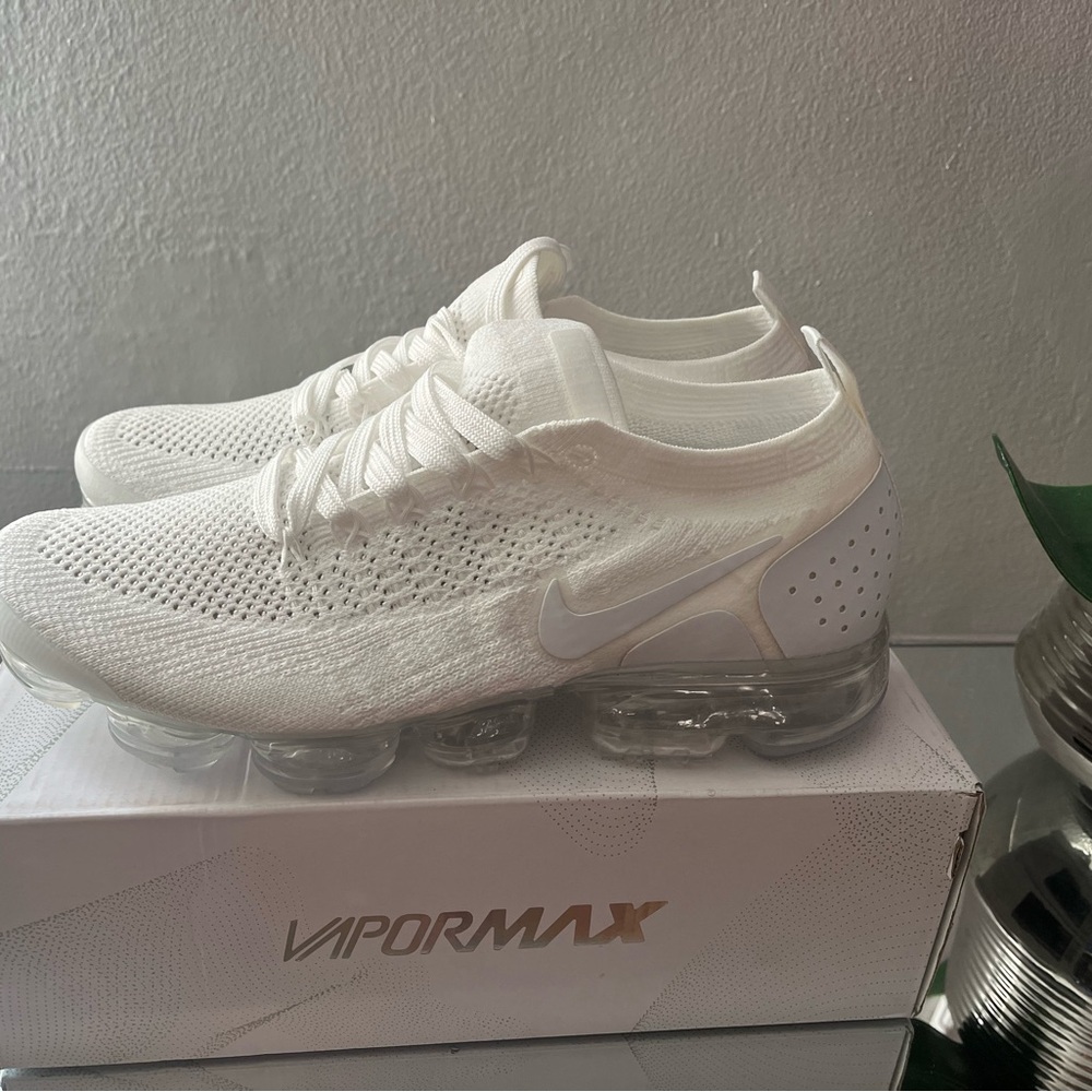 Nike VaporMax Flyknit Athletic Sneakers - White